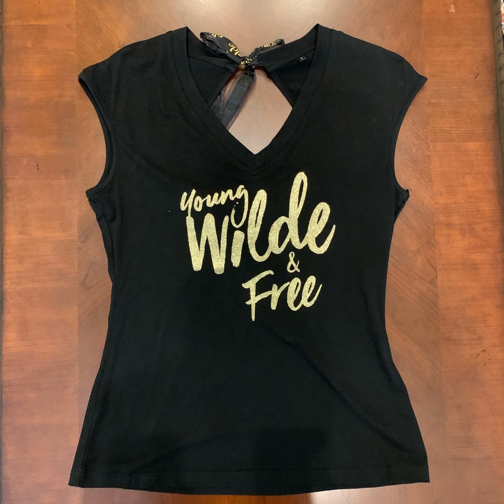 Very Soft Black Ellie Wilde Top Cant buy in stores